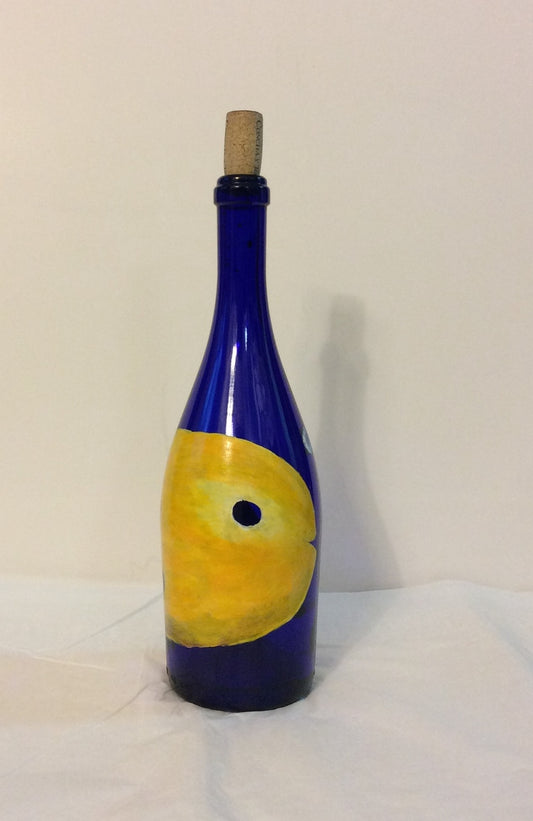 Botella pintada a mano por la artista haitiana Rose-Marie Lebrun 13"x6"x3" Big Yellow Fish #12MFN